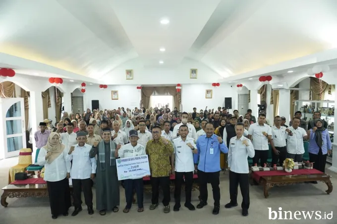 108 Warga Terima Bantuan Perbaikan Rumah Tidak Layak Huni