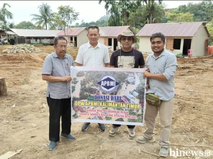 APBMI Sumbar Serahkan Bantuan Huntara dan Toren Air bagi Warga Batu Busuk