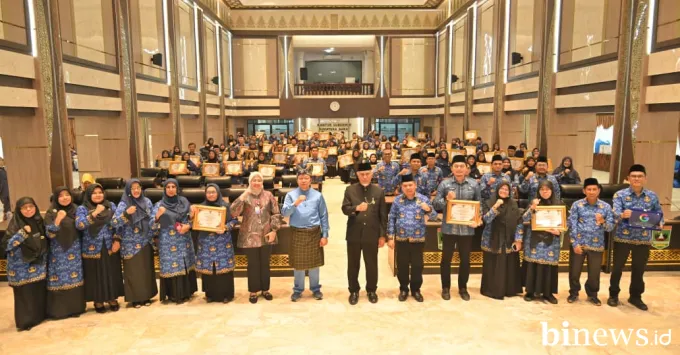 Gubernur Sumatera Barat (Sumbar), Mahyeldi Ansharullah...