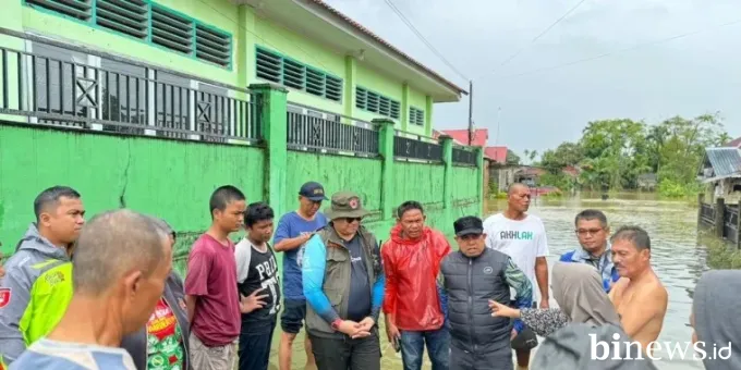 Banjir Padang, Ketua DPRD Tinjau Lokasi dan Dorong Dapur Umum untuk Warga