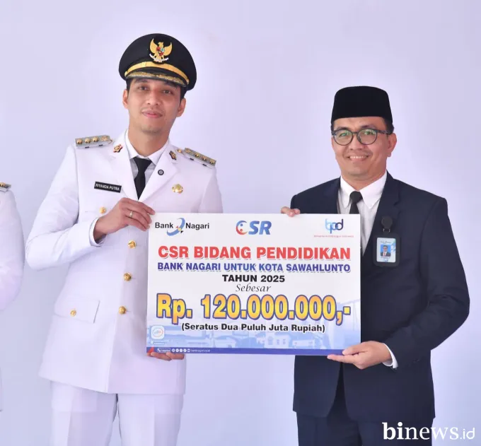 Bank Nagari Serahkan Dividen Rp17,257 Miliar dan Dana CSR Pendidikan ke Pemkot Sawahlunto