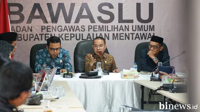 Bawaslu Sumbar dan Komisi Informasi Perkuat Keterbukaan Publik di Mentawai
