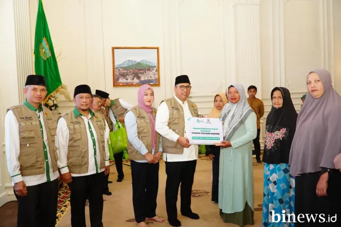 Baznas Salurkan Bantuan, Wako Hendri Arnis: Amanah Muzaki Harus Tepat Sasaran