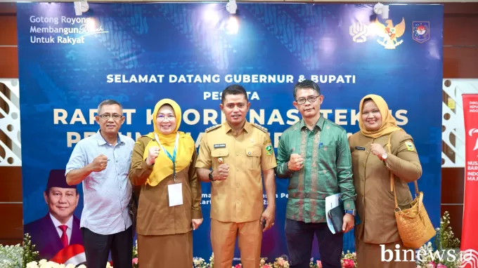 Bupati Jon Firman Pandu Hadiri Rakortek Perumdes