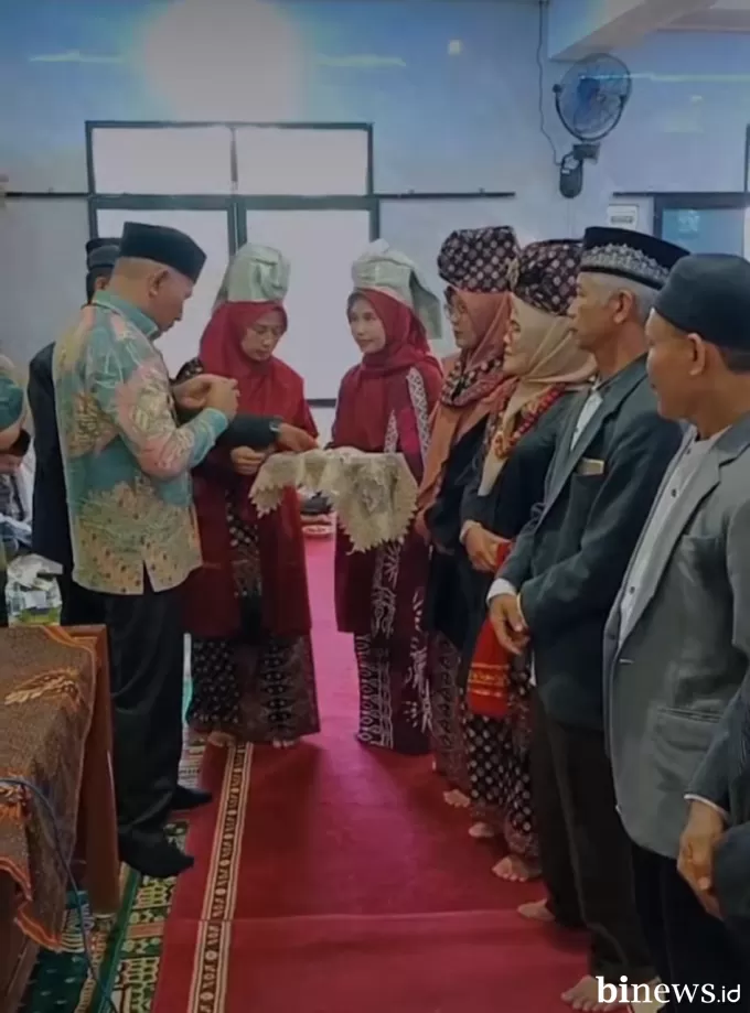 Bupati Kukuhkan Pengurus PBC Nagari Suayan