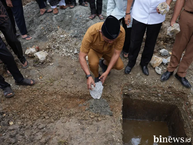 Bupati Solok Hadiri Peletakan Batu Pertama Pembangunan Laboratorium MTs Nurul Ilmi...