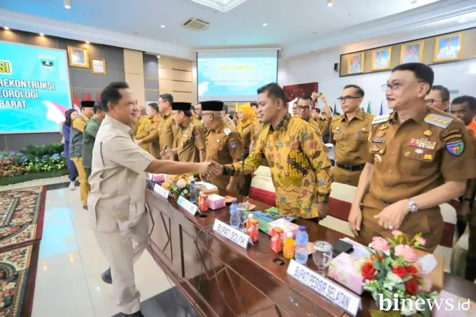 Bupati Solok Hadiri Rakor Percepatan Rehabilitasi dan Rekonstruksi Pascabencana...