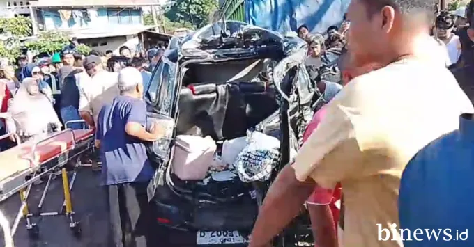 Diduga Rem Blong, Kecelakaan Beruntun di Padang Tewaskan Dua Orang