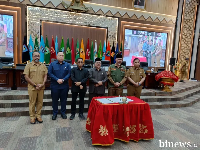DPRD dan Gubernur Sumbar Sahkan Ranperda Kemudahan Berusaha dan Fasilitasi Pesantren