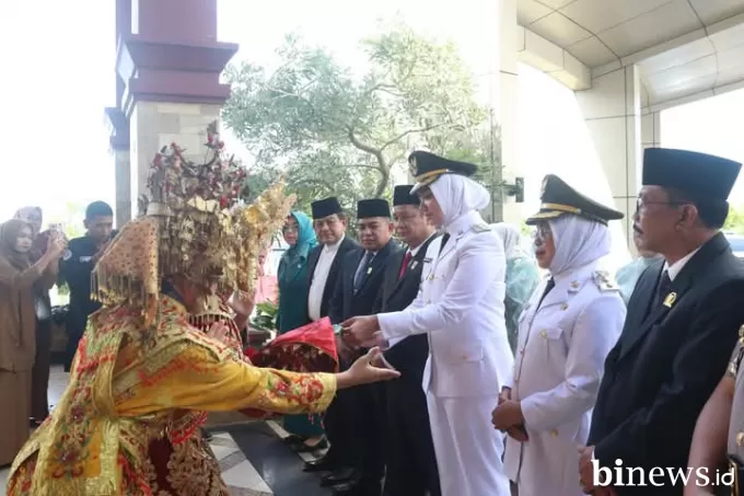 DPRD Kabupaten Dharmasraya Gelar Rapat Paripurna Dalam Rangka Serah Terima Jabatan Bupati...