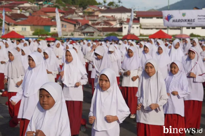 Gratis Perlengkapan Sekolah untuk Siswa Kurang Mampu, Pemko Siapkan Kartu Padang Panjang...