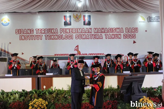 Gubernur Mahyeldi Ajak Mahasiswa Sumbar di ITERA Belajar Serius untuk Membangun Daerah