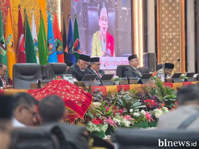 Gubernur Mahyeldi Ajak Warga Sumbar Resapi Pesan Presiden untuk Bangun Daerah