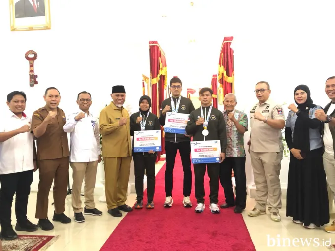 Gubernur Mahyeldi Apresiasi Atlet Sumbar Peraih Medali SEA Games 2025 Thailand