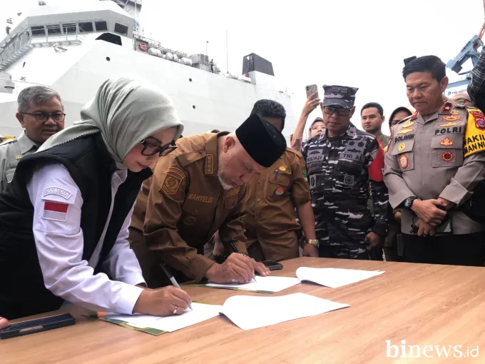 Gubernur Mahyeldi Minta Dukungan Pemerintah Pusat Pulihkan Lahan Pertanian yang Rusak...