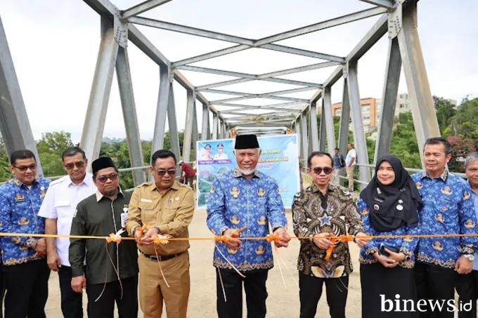 Gubernur Mahyeldi Resmikan 5 Jembatan Strategis di Sumbar, Anggaran Capai Rp30,7 Miliar