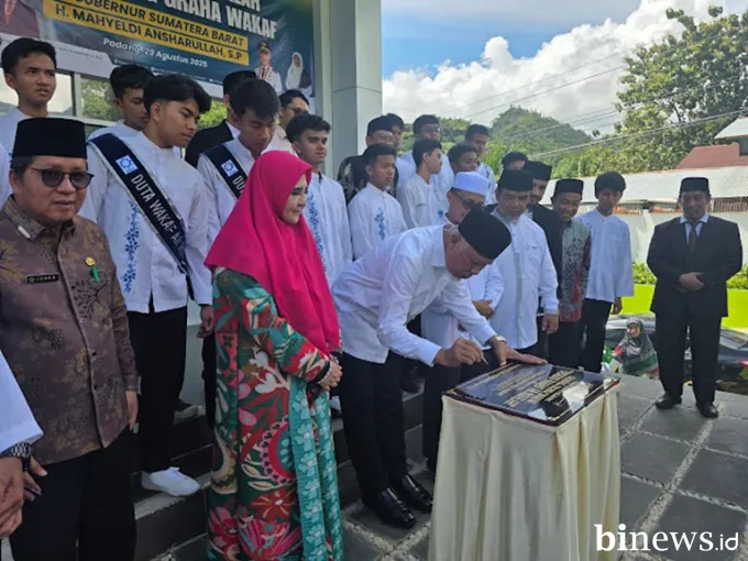 Gubernur Mahyeldi Resmikan Graha Wakaf AR Risalah, Gedung Wakaf Pertama di Sumbar