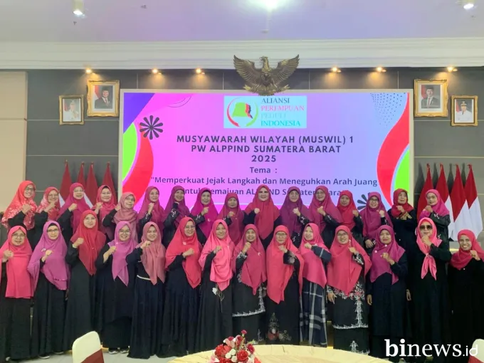 Hj. Nevi Zuairina Kembali Pimpin ALPPIND Sumbar Periode 2020--2025