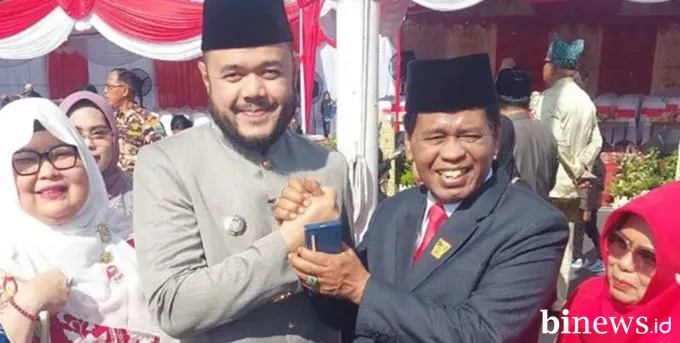 HUT ke-80 RI, Wakil Ketua DPRD Padang Jupri dan Wali Kota Fadly Amran Tunjukkan Keakraban