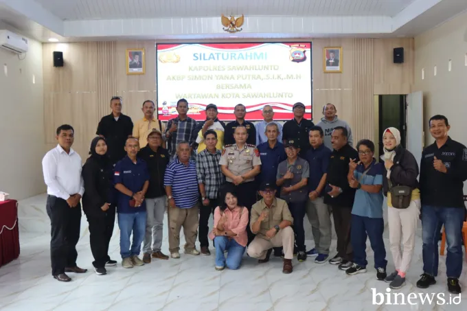 Kapolres Sawahluto Silaturahmi Bersama Wartawan