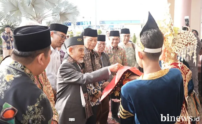 Kedatangan Rombongan Gontor Semarakkan Pra-Konferensi Wakaf Internasional 2025 di Padang