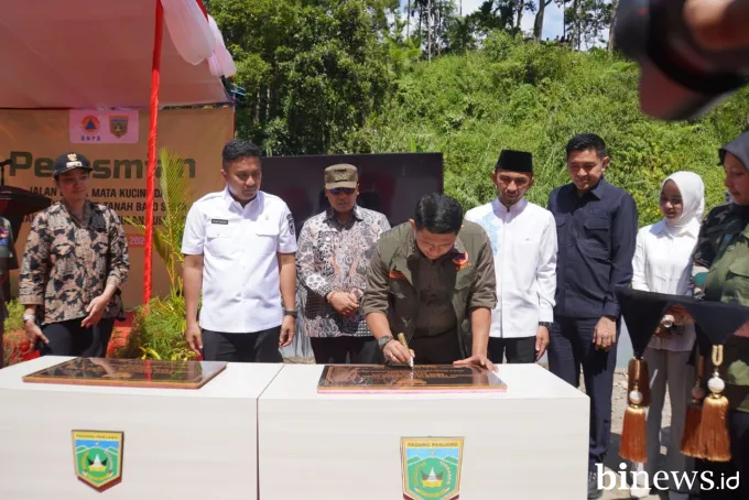 Kepala BNPB RI Resmikan Jalan Lubuk Mata Kucing, Jembatan Tanjung dan Bantuan Stimulan...