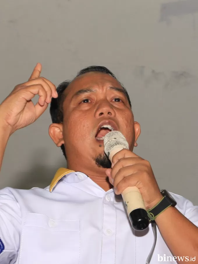 Ketua DPRD Padang Minta Wali Kota Bertindak Tegas atas Kasus Dugaan Perselingkuhan Oknum...