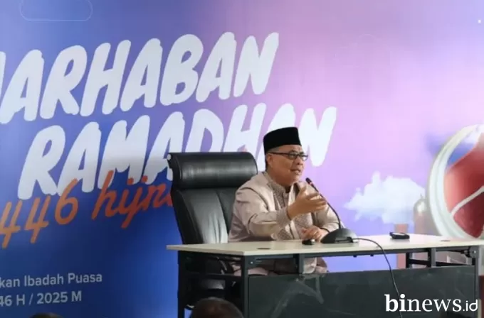 Ketua DPRD Sumbar Muhidi Berikan Tausiyah Ramadhan di Bank Nagari