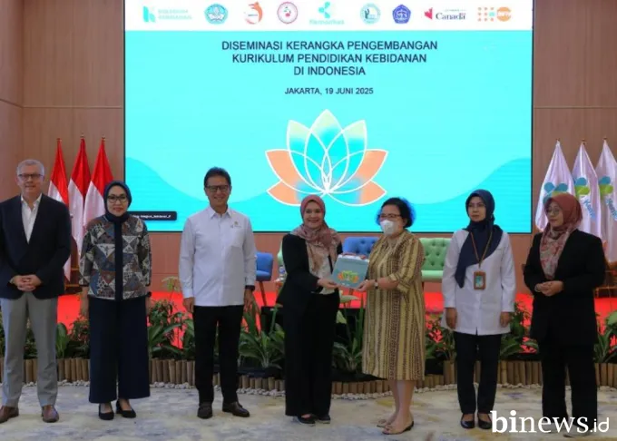 Kolegium Kebidanan Luncurkan Kurikulum Baru, Bekal Baru bagi Calon Bidan Indonesia?