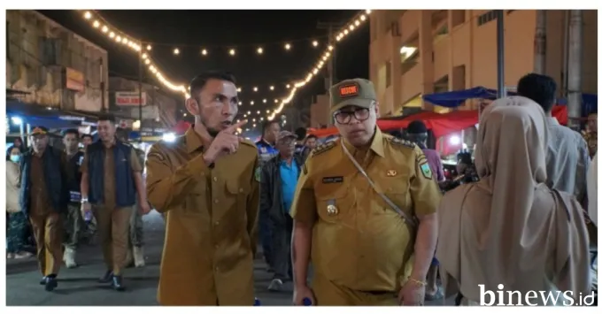 Wali Kota Hendri Arnis dan Wakil Wali Kota Allex meninjau...