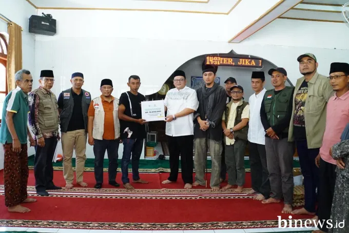 Korban Kebakaran Sungai Andok Terima Bantuan Lanjutan dari Pemko, Baznas dan Bank Nagari