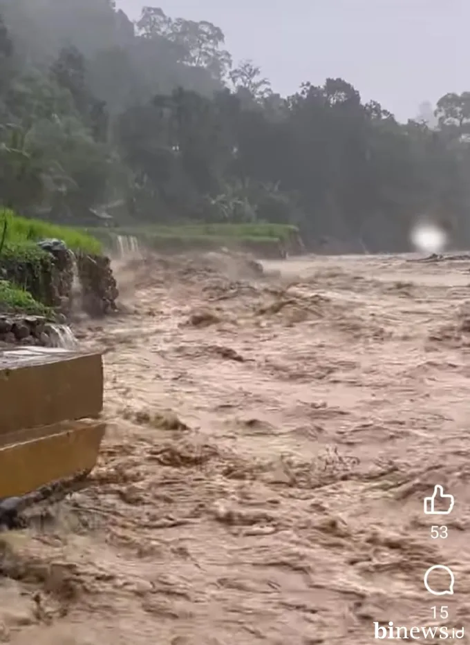 Longsor Putus Akses, Masyarakat Batu Busuk Harapkan Jalan Baru PKM--Pangka Jambatan