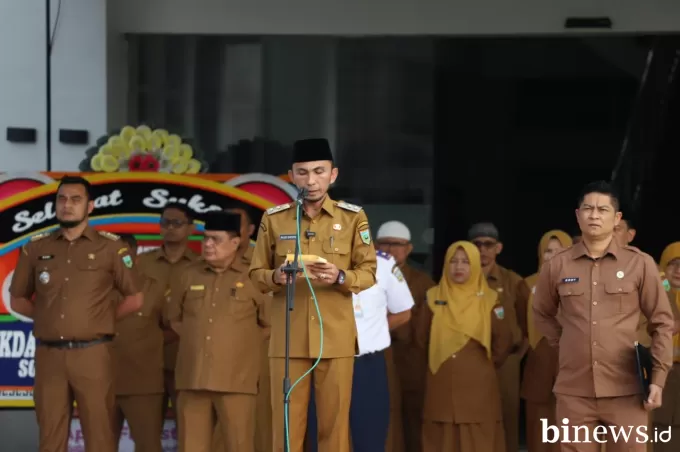 Mulai Bertugas, Wawako Padang Panjang Allex Saputra Jadi Pembina Apel ASN