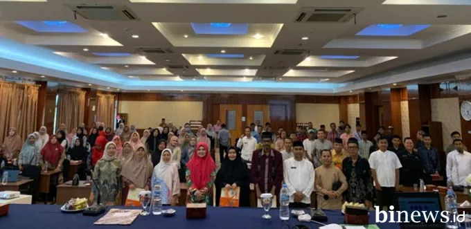 Nevi Zuairina Dorong Gerakan Kolektif Pengurangan Sampah Berbasis Komunitas di Agam