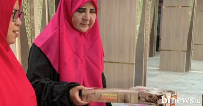Nevi Zuairina Terus Beri Dukungan Penuh untuk UMKM Lokal di Sumbar II