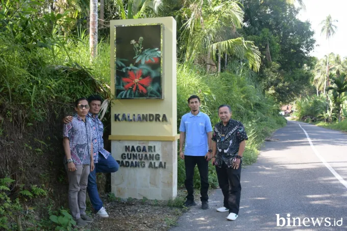Panen Agustus, PT Semen Padang Tinjau Lokasi Tanaman Kaliandra di HKm Sialangan