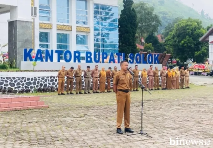 Pemkab Solok Gelar Apel Pagi, BKPSDM Tekankan Disiplin dan Integritas ASN