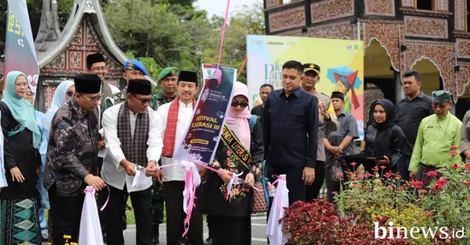 Pemko Kota Padang Panjang Sukses Gelar Festival Literasi III dan Pamenan Minangkabau II,...