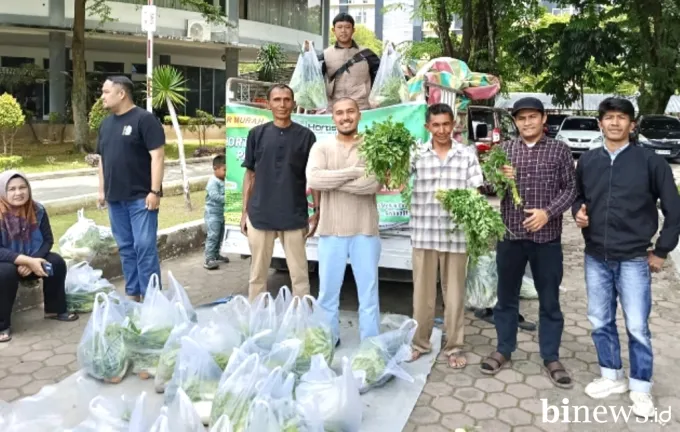 Pemprov Sumbar Buka Jalan Pemasaran Baru Bagi Petani Muda
