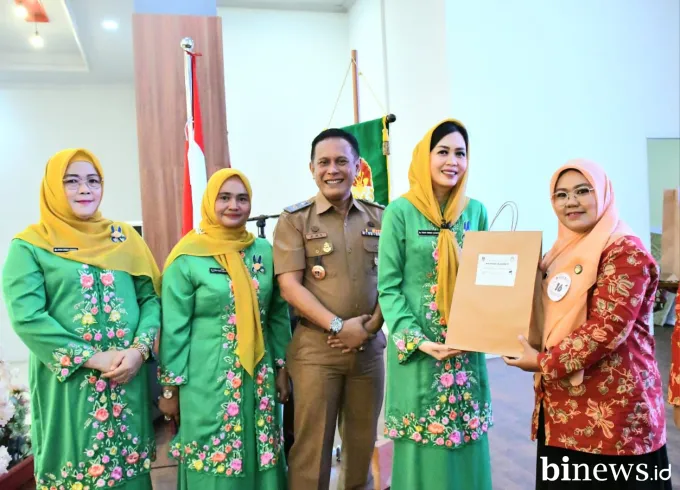 Peringati HUT ke-26, DWP Kota Padang Gelar Workshop dan Lomba Potong Rambut