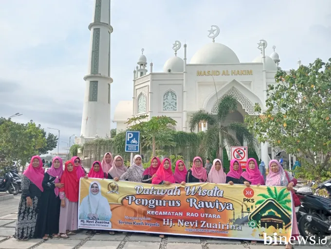 Perkuat Ukhuwah dan Spirit Keislaman, Hj Nevi Zuairina Lepas Dakwah Wisata Rawiya Rao...