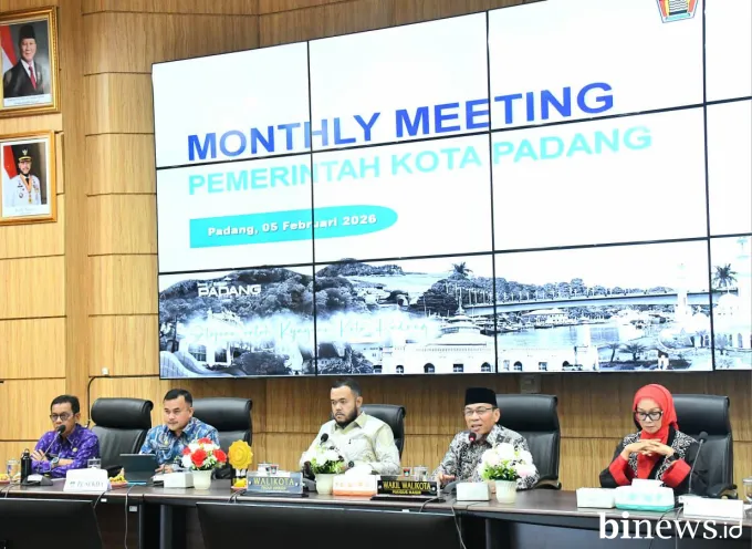 Pimpin Rapat Bulanan, Wako Fadly Amran: Program OPD Harus Selaras dengan Visi Misi Pemko