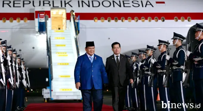 Presiden Prabowo Tiba di Republik Korea untuk Hadiri KTT APEC 2025