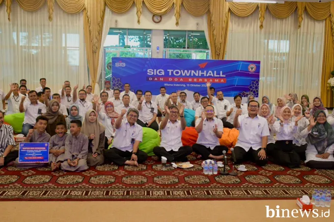 PT Semen Padang Salurkan Rp332,4 Juta untuk Panti Asuhan, MDA, dan Masjid di Lingkungan...