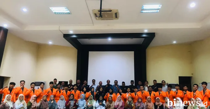 PT Semen Padang Silaturahmi dengan Orang Tua dan 25 Penerima Beasiswa Program BANGSA