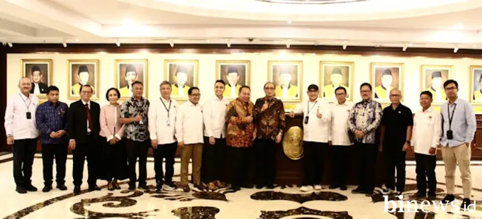 PWI dan Mahkamah Agung Jajaki Kerja Sama Peliputan Perkara Jelang HPN 2026