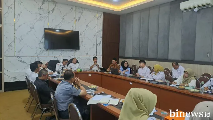 Rapat Evaluasi Program Makan Bergizi Gratis (MBG)