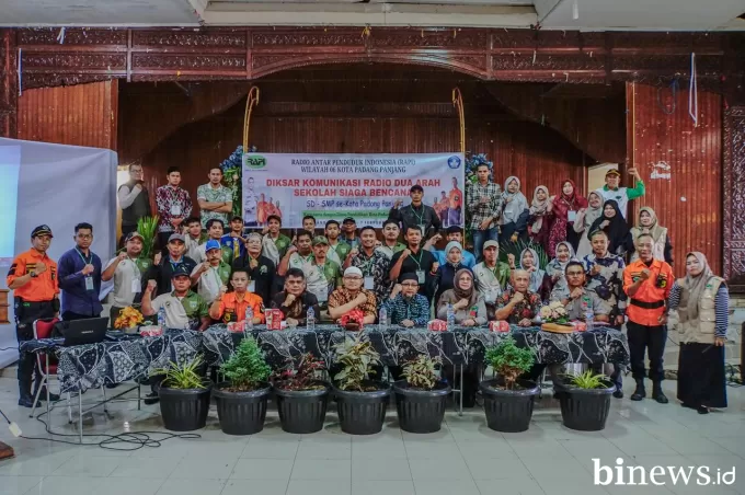RAPI Gelar Diksar Komunikasi Radio Dua Arah untuk Sekolah Siaga Bencana