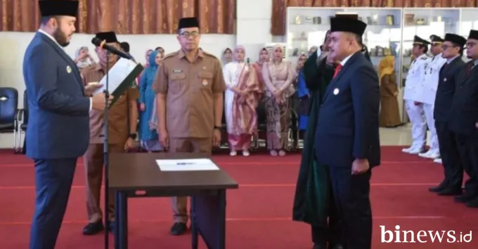 Ratusan Pejabat Pemko Padang Dilantik, Raju Minropa Resmi Jadi Sekda