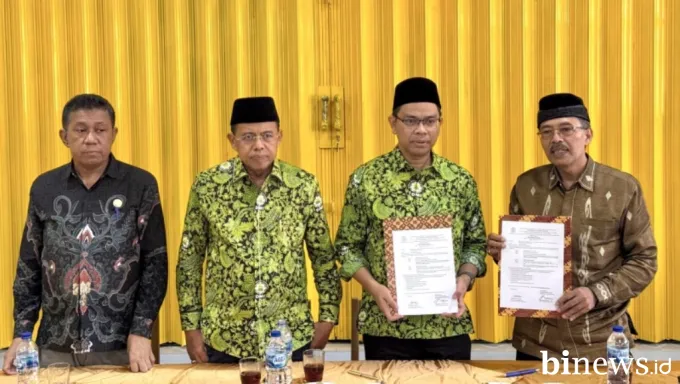 Rektor UNP Serahkan Gedung Sekolah Bantuan MRPTNI dan FRI untuk SDN 11 Lawang Mandahiling...